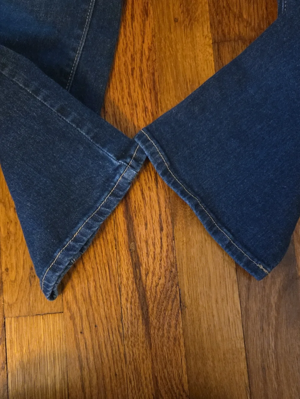 Old Navy Girl’s Boot-cut Jeans Trio - Light Blue, Medium Blue & Black XL (14-16)
